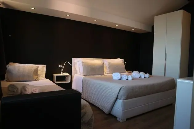 Standard Üç Kişilik Oda (shower  with hydromassage)