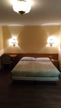 Economy Tek Büyük Yataklı Oda