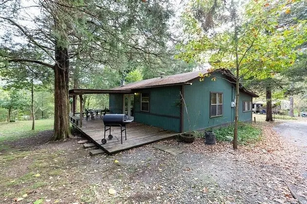 Magnolia Cabin