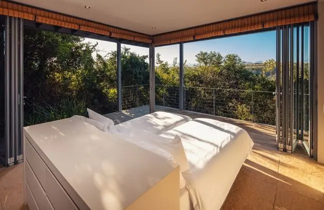 Luxury Tek Büyük Yataklı Oda