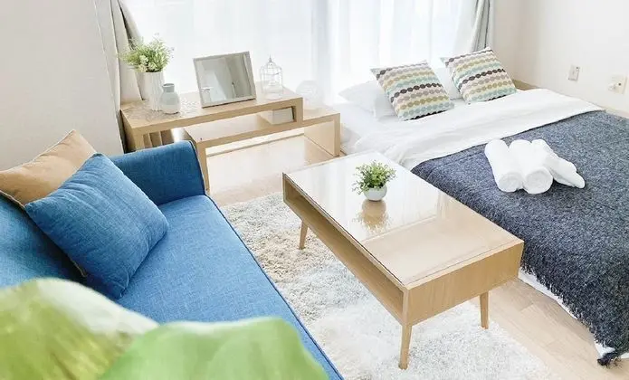 Stüdyo, Balkon (404)