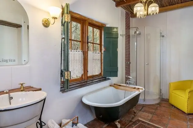 Luxury İki Ayrı Yataklı Oda