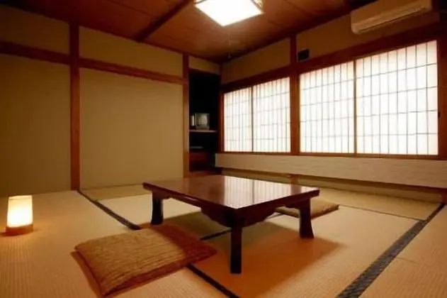 Economy Tek Kişilik Oda, Ortak Banyo (Japanese Style)