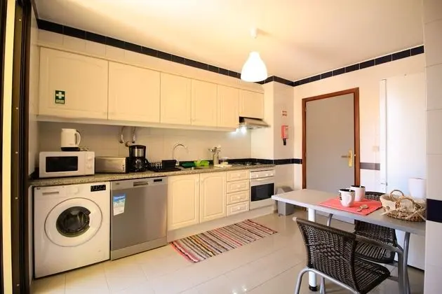 Apart Daire, 2 Yatak Odası, Balkon