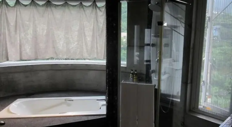 Design İki Ayrı Yataklı Oda, 1 En Büyük (King) Boy Yatak, Okyanus Manzaralı, Bahçeli