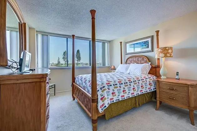 Daire (Our House at the Beach - 5th FL)