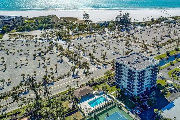 Daire (Our House at the Beach - 5th FL)