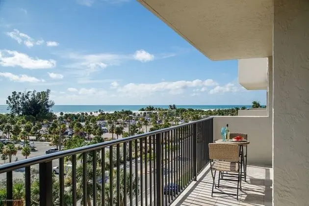 Daire (Our House At The Beach with Gulf View)