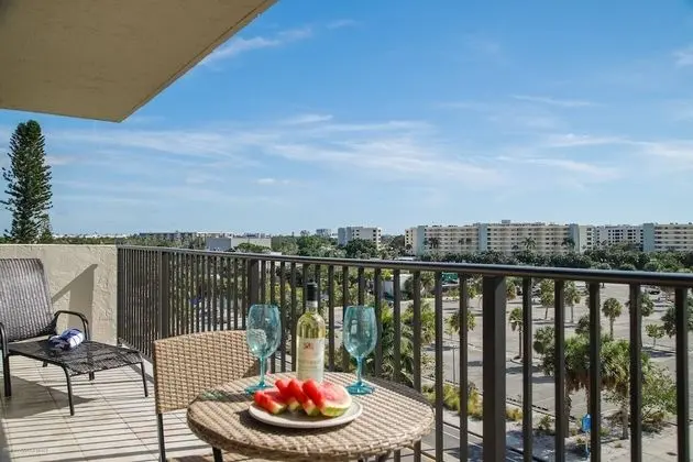 Daire (Our House At The Beach with Gulf View)