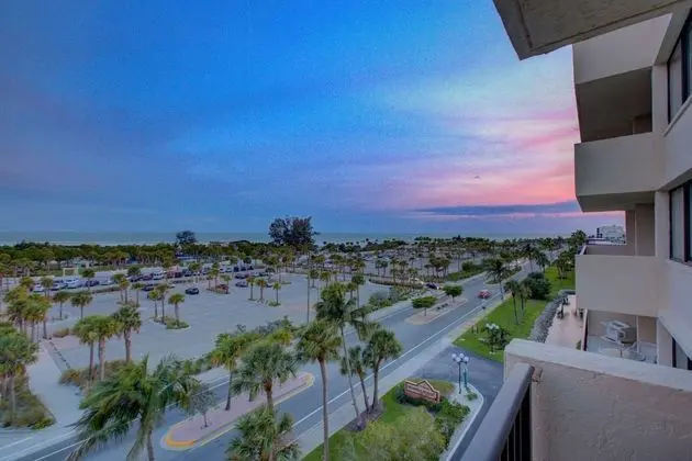 Daire (Our House At The Beach with Gulf View)