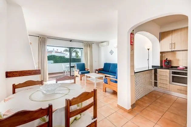 Standard Apart Daire, 2 Yatak Odası, Havuz Manzaralı