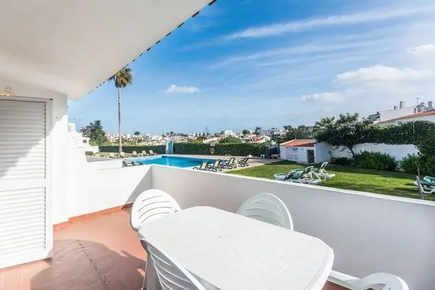 Standard Apart Daire, 2 Yatak Odası, Havuz Manzaralı