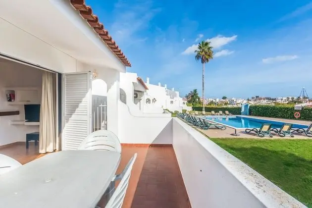 Standard Apart Daire, 2 Yatak Odası, Havuz Manzaralı