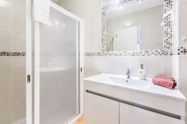 Standard Apart Daire, 2 Yatak Odası, Havuz Manzaralı