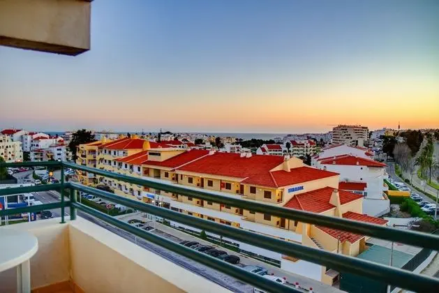 Stüdyo, Şehir Manzaralı