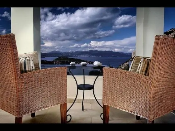 Villa, 3 Yatak Odası, Şömine