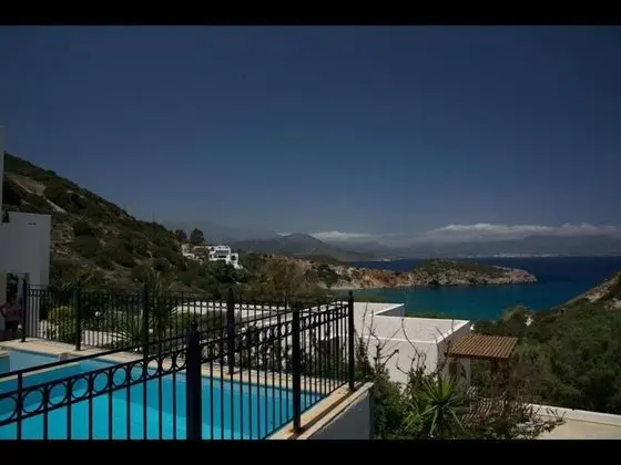 Villa, 3 Yatak Odası, Şömine