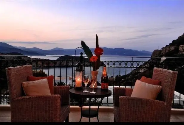 Villa, 3 Yatak Odası, Şömine