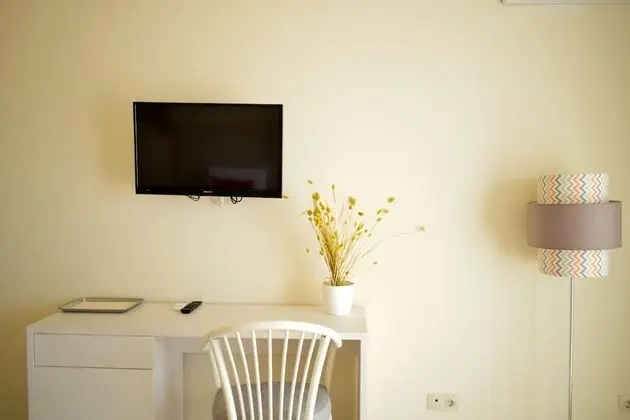 Standard Tek Büyük veya İki Ayrı Yataklı Oda