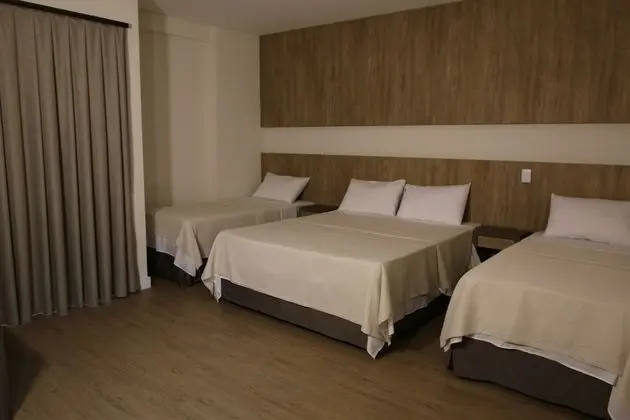 Deluxe Dört Kişilik Oda