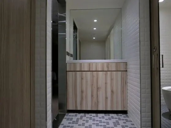 Tek Kişilik Oda, Ortak Banyo