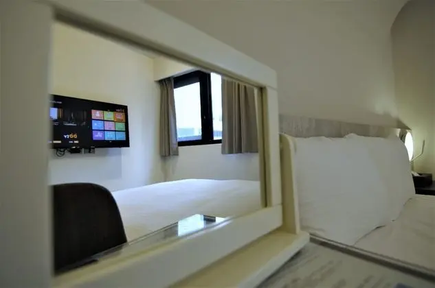 Design Tek Büyük Yataklı Oda