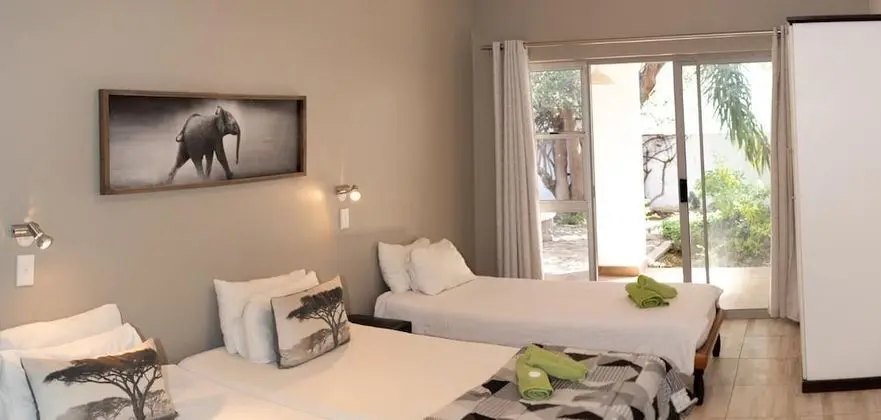 Üç Kişilik Oda, 1 Yatak Odası