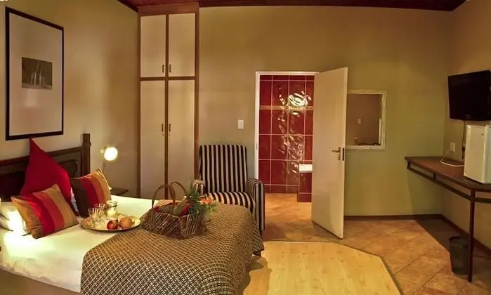 Luxury Tek Büyük Yataklı Oda