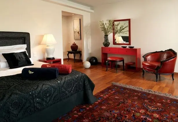 Exclusive Junior Suite with private Jetted Tub or Pool