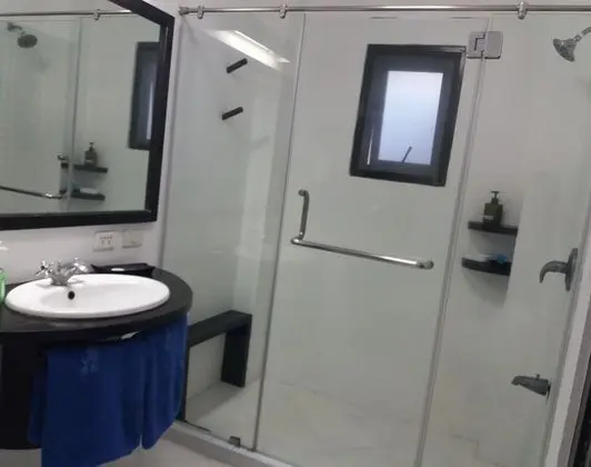 Süit, Havuz Kenarı