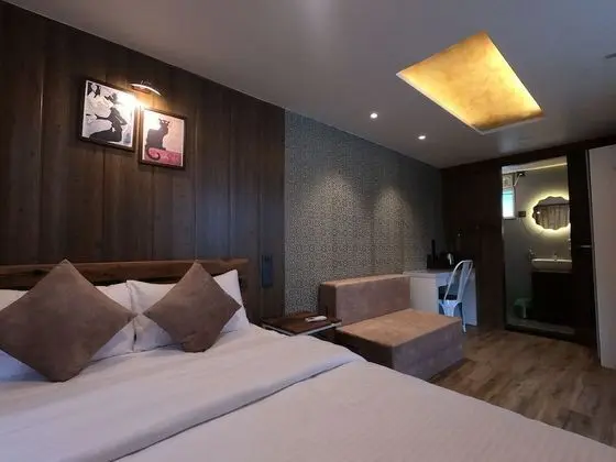 Design Tek Büyük Yataklı Oda