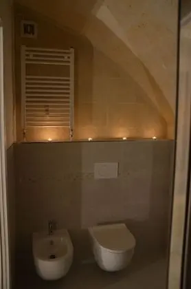 Deluxe Tek Büyük veya İki Ayrı Yataklı Oda (Barisano)