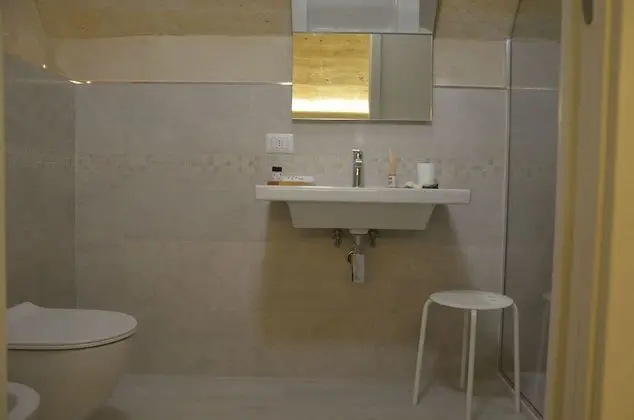 Deluxe Tek Büyük veya İki Ayrı Yataklı Oda (Barisano)