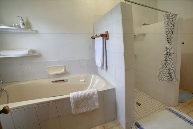 Standard Oda, 2 Tek Kişilik Yatak, Banyolu/Duşlu