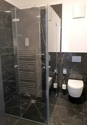 Classic Tek Büyük Yataklı Oda