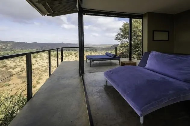 Luxury River View Suite