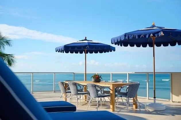 Süit (Coral Reef Penthouse)