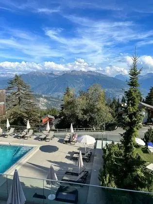 Dağ Evi, Birden Çok Yatak Odası, Şömine