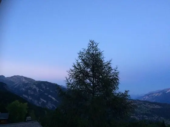 Dağ Evi, Birden Çok Yatak Odası, Şömine