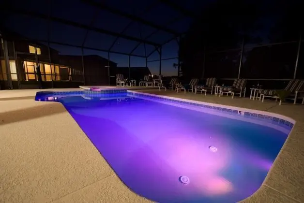 Family Villa, Sıcak Su Havuzu, Bahçeli