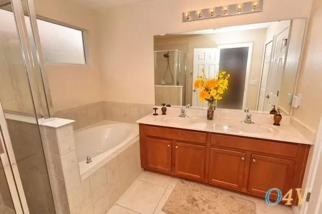 Family Villa, Sıcak Su Havuzu, Bahçeli