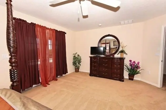 Family Villa, Sıcak Su Havuzu, Bahçeli