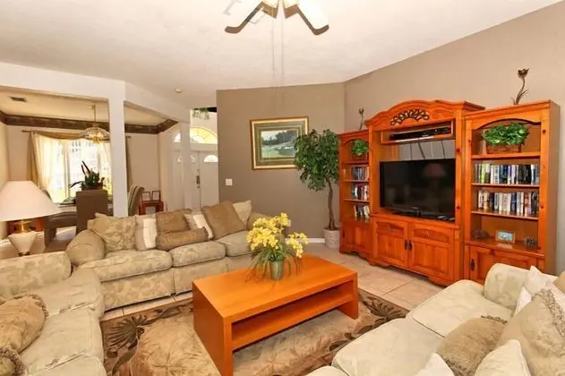 Family Villa, Sıcak Su Havuzu, Bahçeli