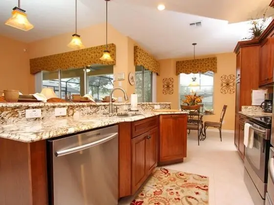 Family Villa, Sıcak Su Havuzu, Bahçeli