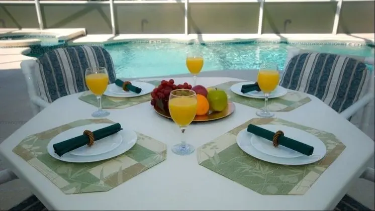 Family Villa, Sıcak Su Havuzu, Bahçeli