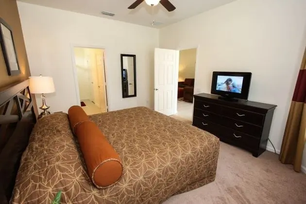 Family Villa, Sıcak Su Havuzu, Bahçeli