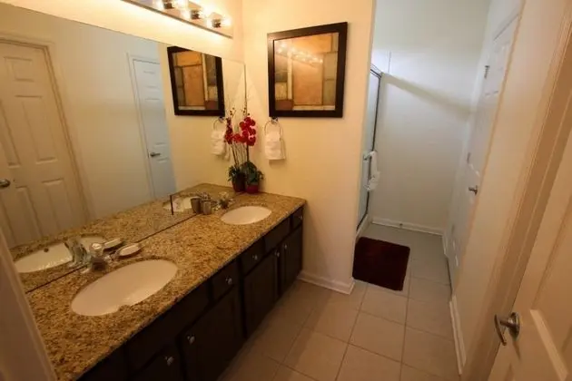 Family Villa, Sıcak Su Havuzu, Bahçeli