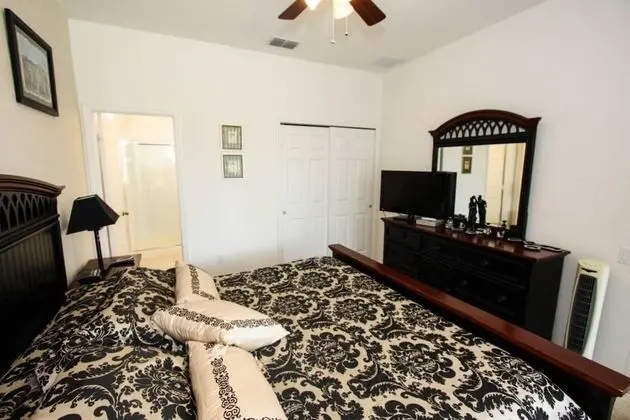 Family Villa, Sıcak Su Havuzu, Bahçeli