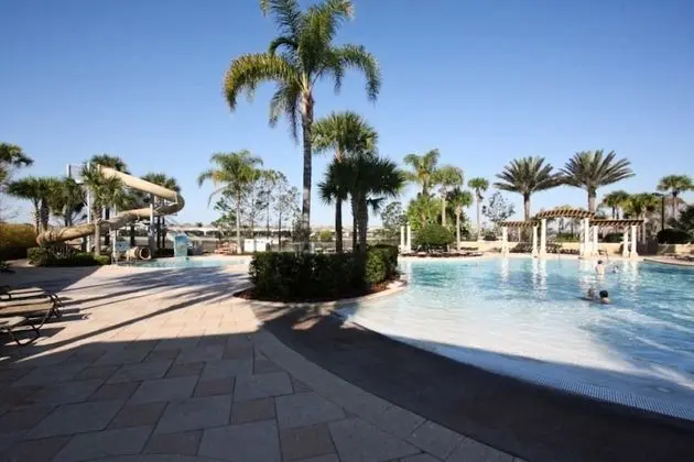 Family Sıra Ev, Sıcak Su Havuzu, Bahçeli