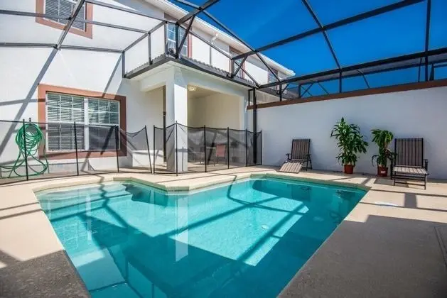 Family Villa, Kişiye Özel Havuzlu, Bahçeli